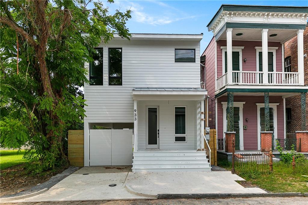 933 Terpsichore Street, New Orleans, LA 