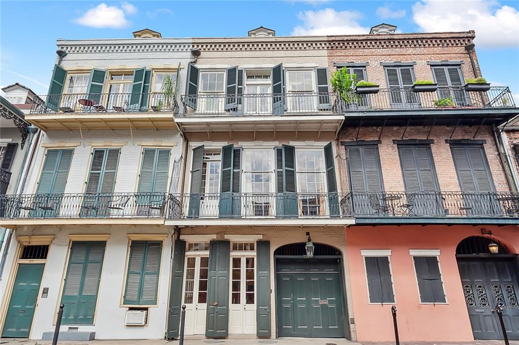 1229 Chartres Street, New Orleans, Louisiana image 2