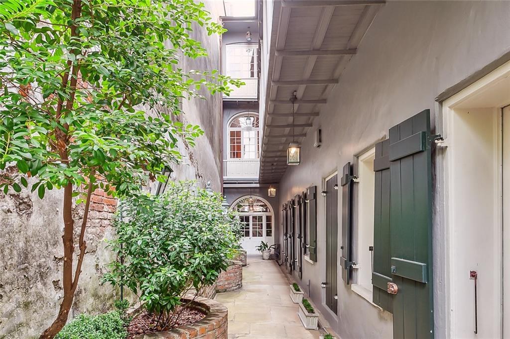 1229 Chartres Street, New Orleans, Louisiana image 37