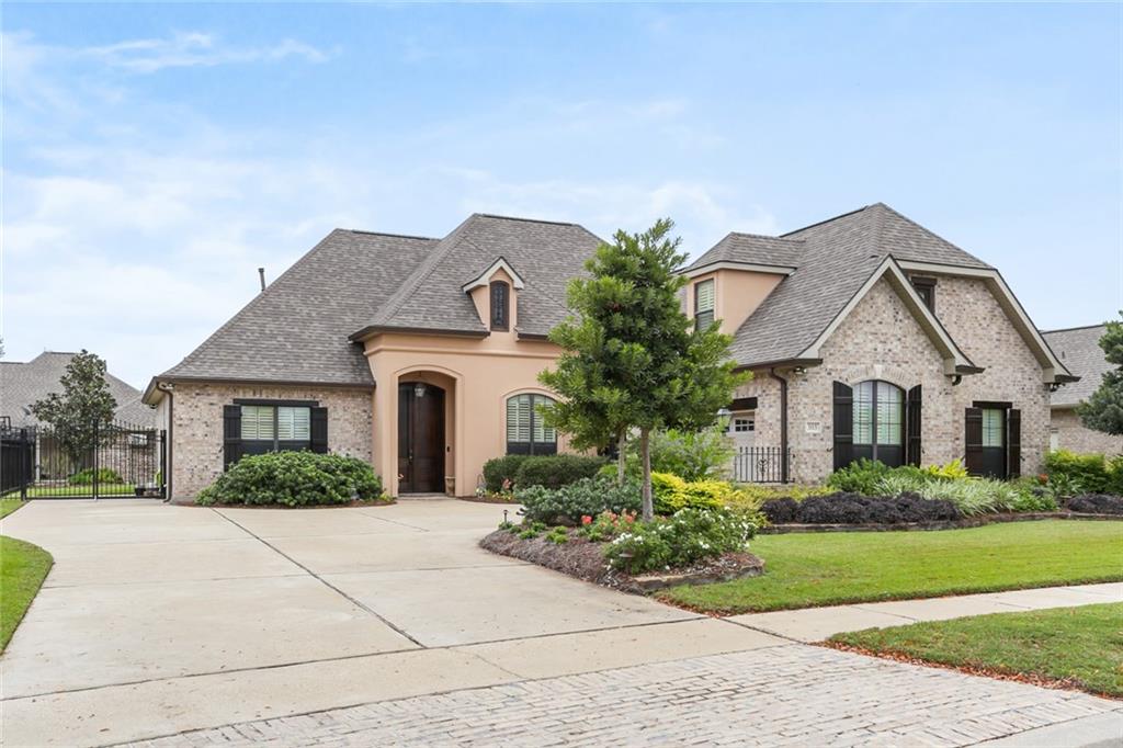 303 Lac Iberville Drive, Luling, LA 