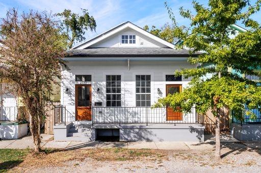 2720 Valence Street, New Orleans, LA 