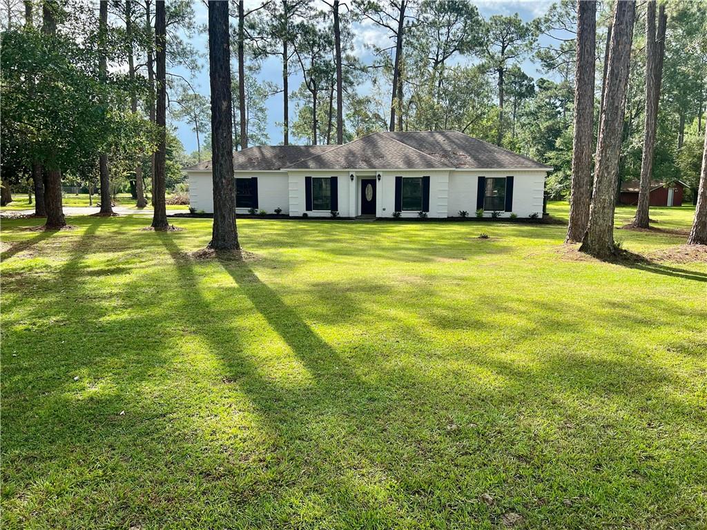 61424 Queen Anne Drive, Lacombe, LA 