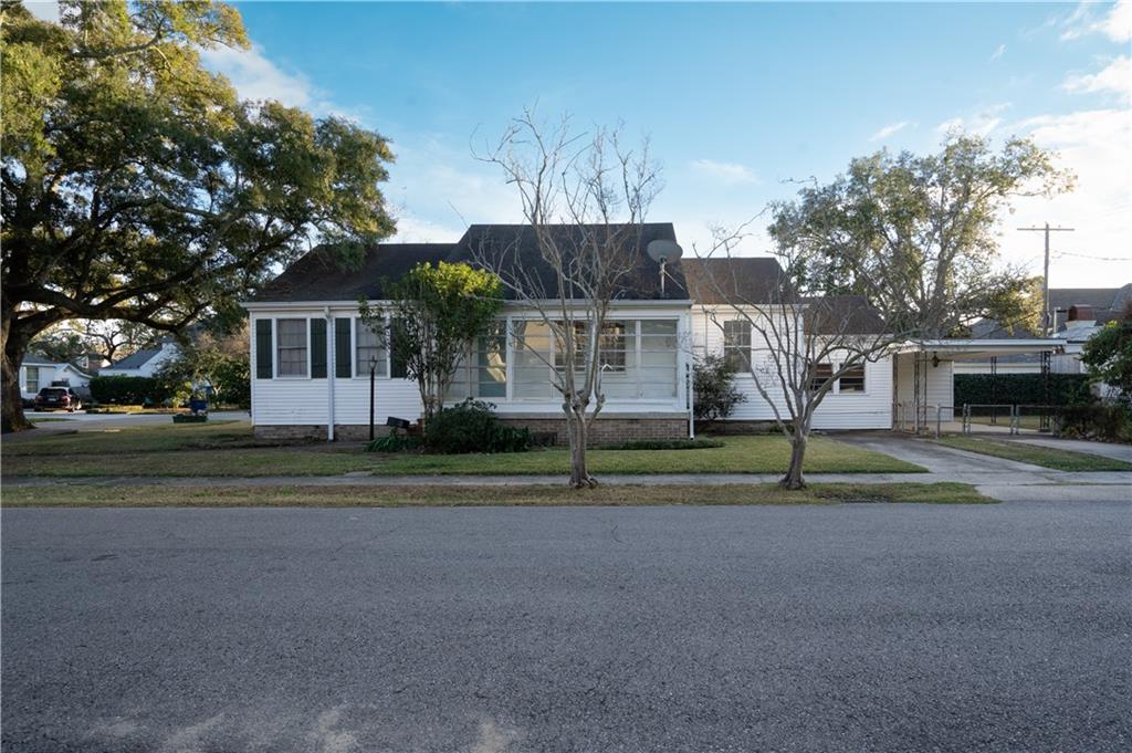 300 Atherton Drive, Metairie, LA 