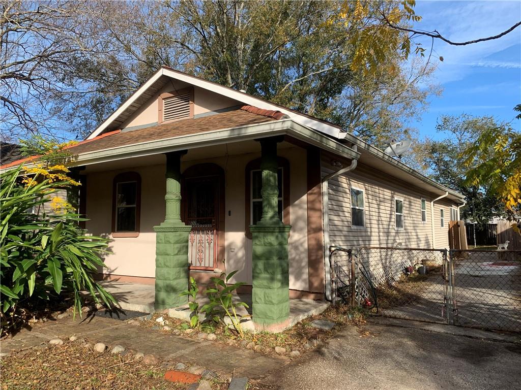 Photo of 2827 POWHATAN Street, New Orleans, LA 70126