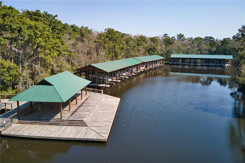 Waterfront community nestled on the beautiful Tchefuncte River in Covington. This new development will make you feel away from it all, although it is right by all of the shopping, dining and conveniences you love! River Club has a private marina with covered boat slips and pavilion overlooking the water. Lot 181 has access to River Club Marina boat slips and Pavillion. Easy access to I-12.