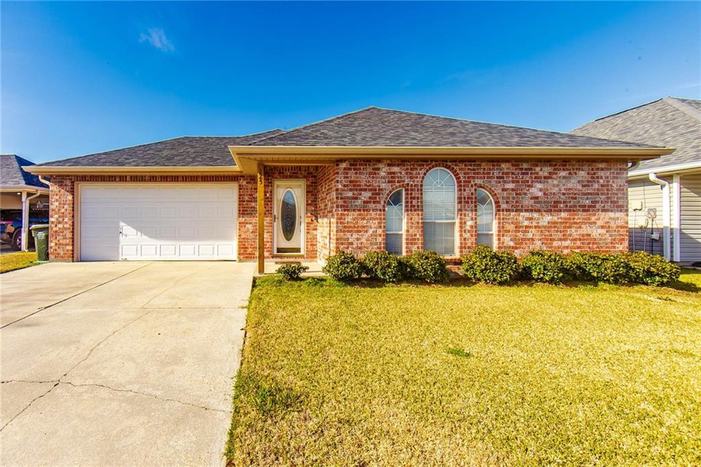 225 T Leigh Drive, Houma, LA 