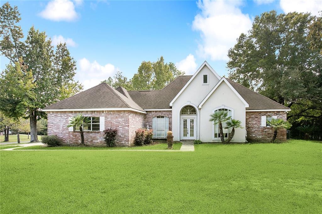 113 Meadowood Drive, Picayune, MS 