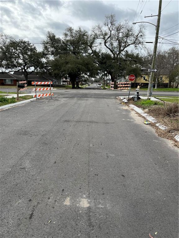 5708 Lafaye Street, New Orleans, Louisiana image 4