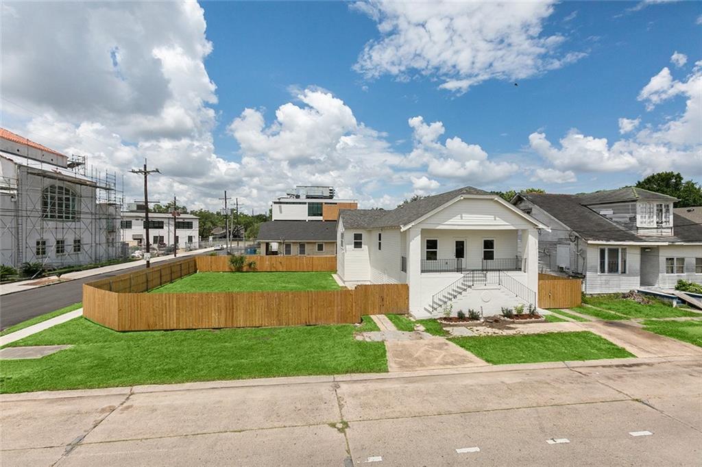 3012 Paris Avenue, New Orleans, LA 