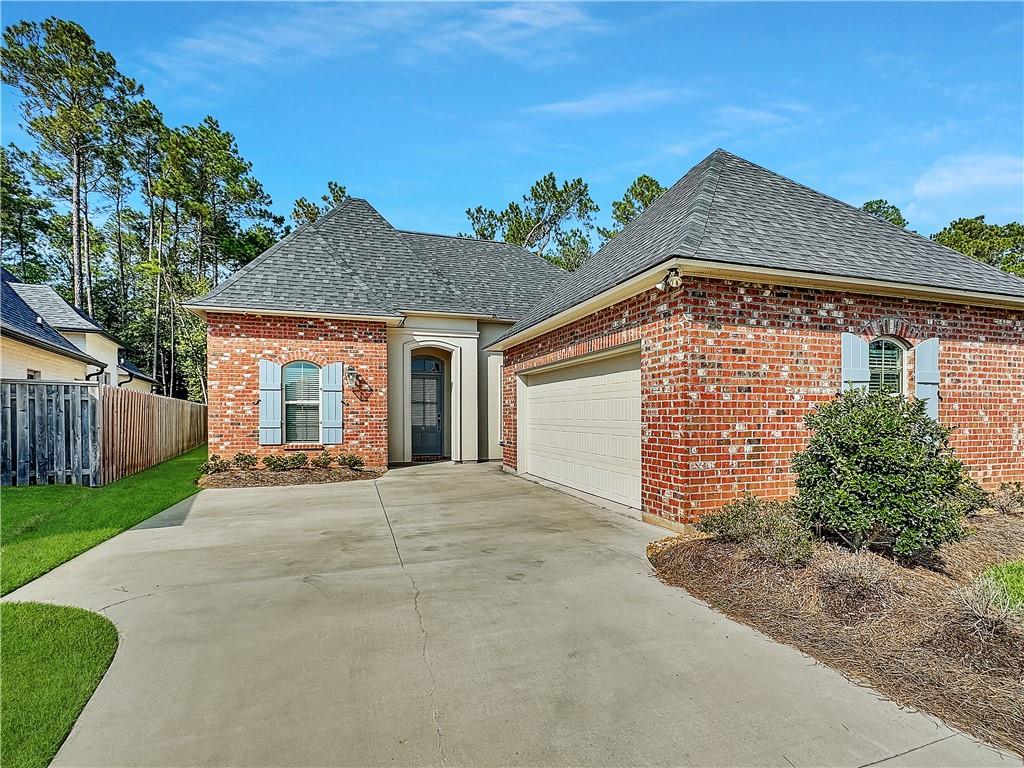 3045 Lost Lake Lane, Madisonville, LA 