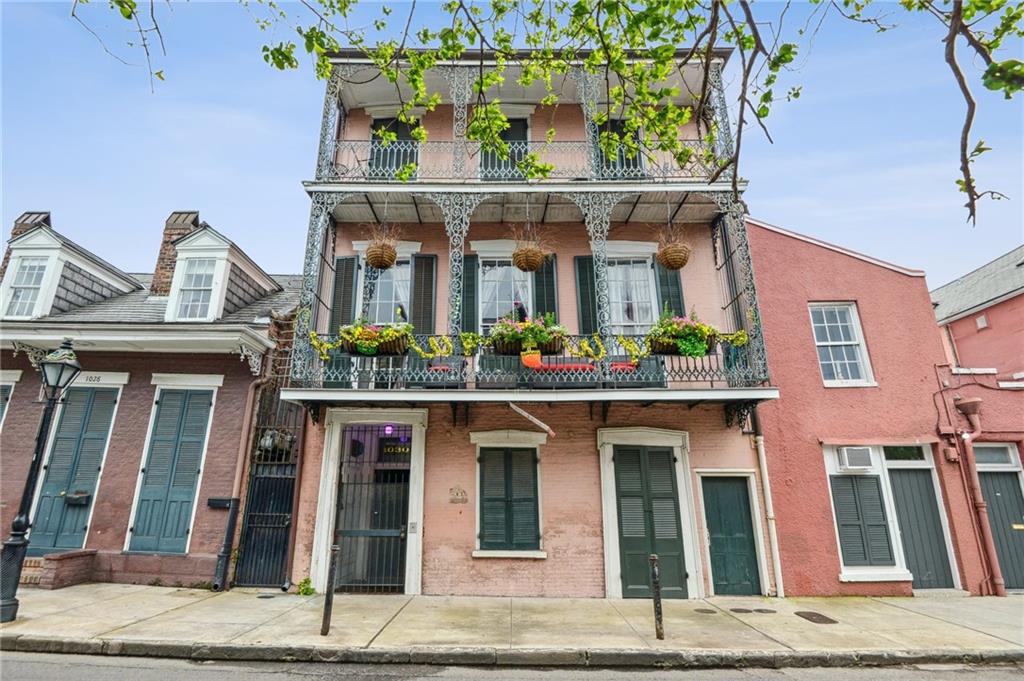 Renovated 1-bedroom condo nestled in the heart of New Orleans' French Quarter! This ground floor unit boasts stairless entry, is bathed in natural light, and features a modern kitchen with waterfall stone countertops and brand new appliances. With in-building laundry and ample closet space, convenience is at your fingertips. Relax to courtyard views from the bedroom in this intimate building with only 4 units. Located steps from the N Rampart Street car line and Armstrong Park (host of a myriad of year-round festivals), you're in close proximity to transportation and outdoor recreation while still residing on a peaceful block. As an added bonus, with front-row seats to the Krewe of Barkus parade route, you'll experience Mardi Gras excitement right from home. Don't miss this opportunity to own a slice of tranquility near all the action!