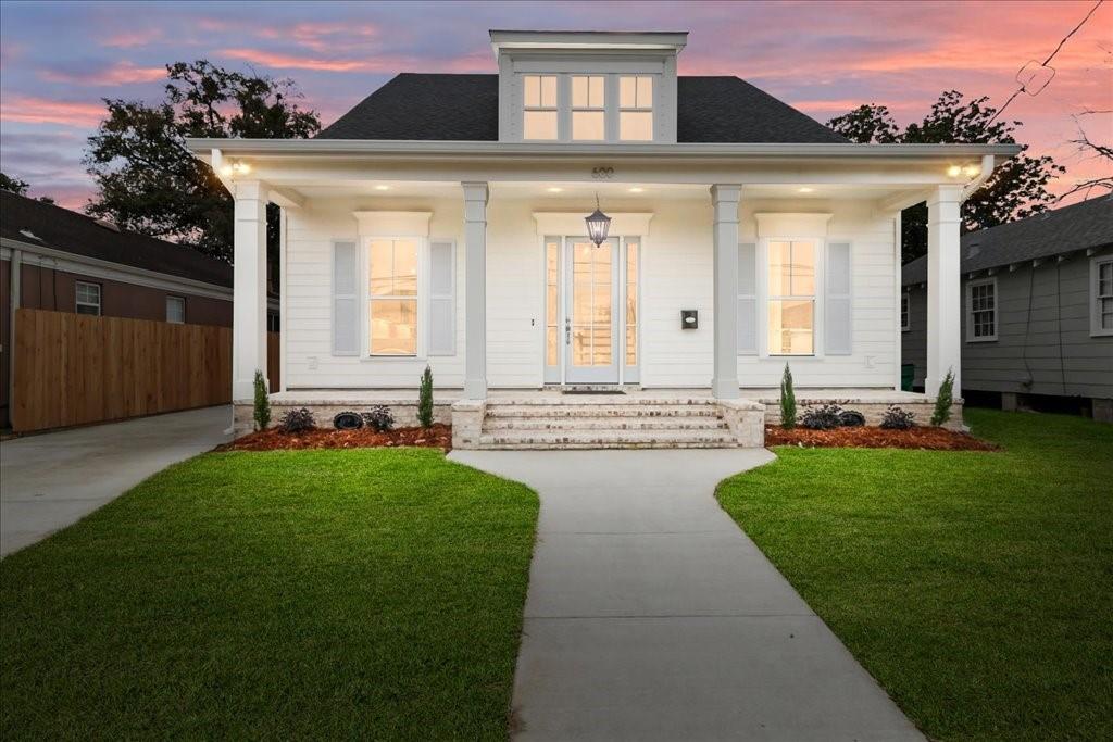 This NEW Construction home has a WOW Factor, and the front porch is a perfect place to relax. Live large in Metairie in this 2650 square feet of Living with 4 large bedrooms, and 3.5 baths. Downstairs has a large Den, Breakfast area, a Kitchen with a center island, Laundry, a private powder room and a large primary suite. The Kitchen has plenty of cabinets with a separate beverage station and under the counter lighting. The primary bedroom has 11 ft ceilings and is located off the den in the back of the house. The primary bathroom is breathtaking with a soaker tub, standup shower, double vanities and a deluxe closet. The primary suite is located on the first floor, 3 bedrooms on the second floor with a Jack and Jill layout, plus a second primary suite upstairs. The finishings in this home have stainless & gold features with a great blend throughout. This home has plenty of windows that give panoramic views of the backyard. The brick porch and the back patio give this home a New Orleans charm. Plenty of green space with rear yard access. This is a keeper, come see this before it is gone.