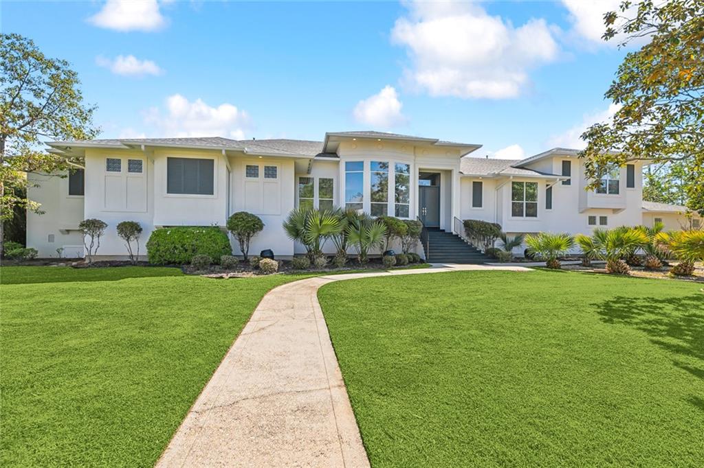 24 Eagle Trace, Mandeville, Louisiana image 1