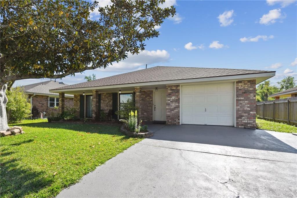 24 Dunleith Drive, Destrehan, Louisiana image 2