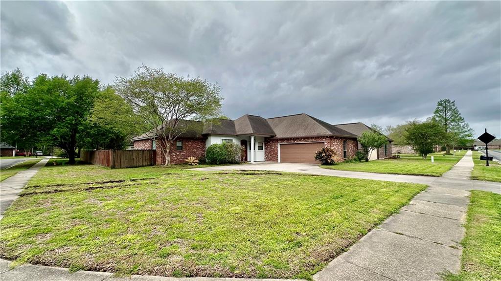 9470 Lake Lily Avenue, Baton Rouge, Louisiana image 4