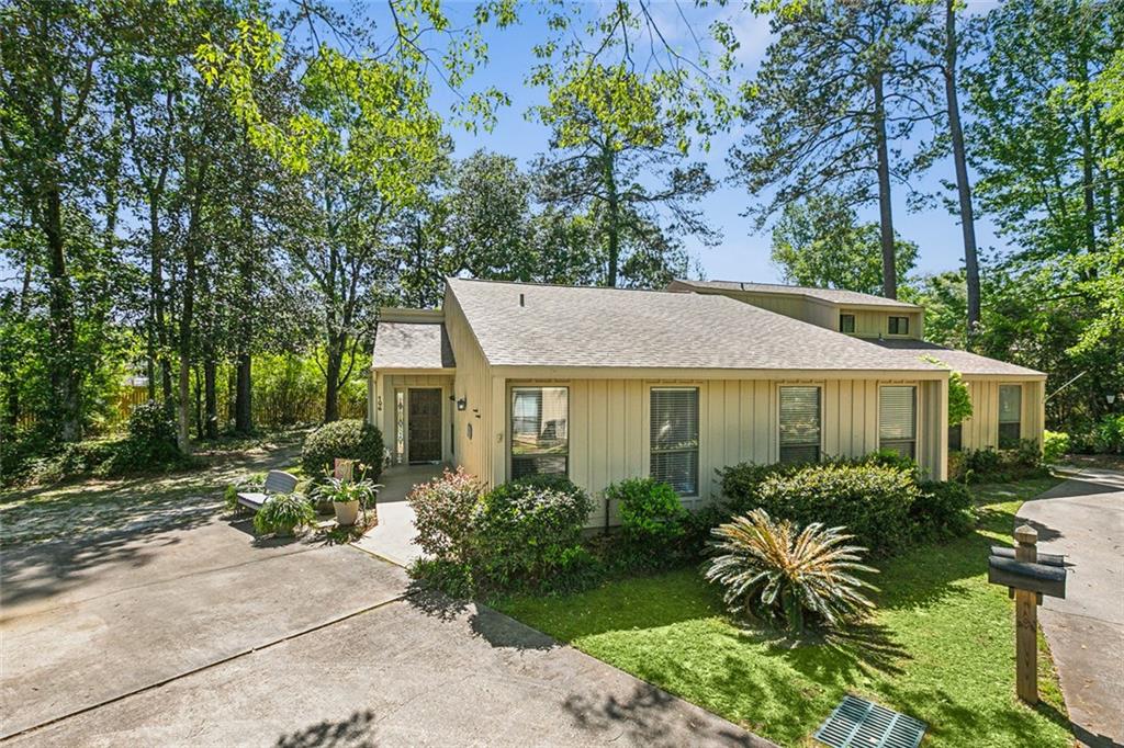 106 Hampton Court #289, Mandeville, Louisiana image 1