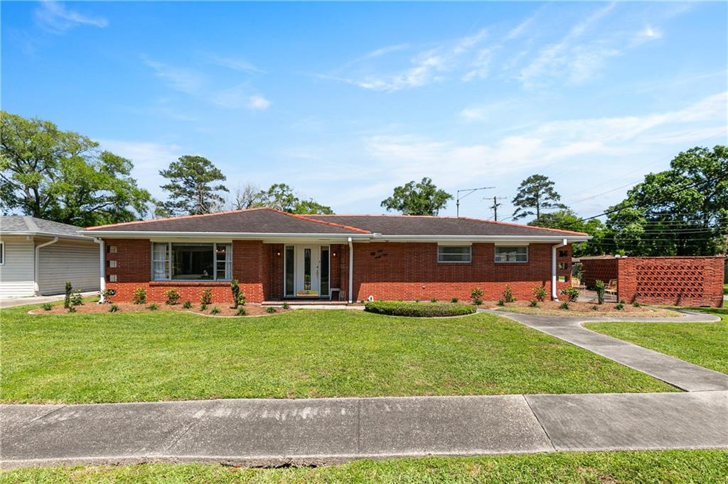 5942 Warwick Court, New Orleans, Louisiana image 1
