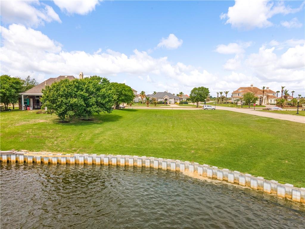 2060 Lakeshore Boulevard, Slidell, Louisiana image 8