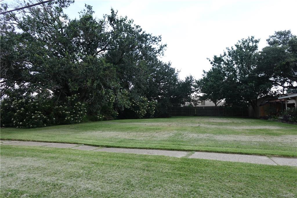 Avron Boulevard, Metairie, Louisiana image 2