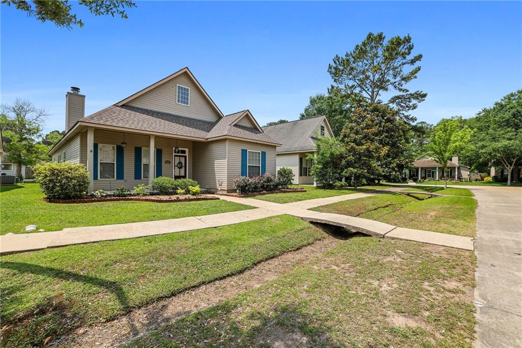 208 Cottage Green Lane, Covington, Louisiana image 17