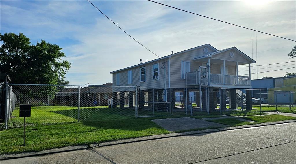 217 W Genie Street, Chalmette, Louisiana image 2