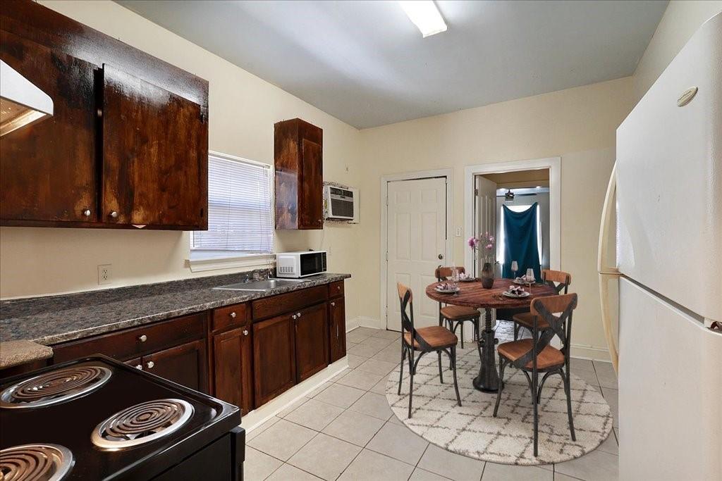 1870 72 N Roman Street, New Orleans, Louisiana image 3
