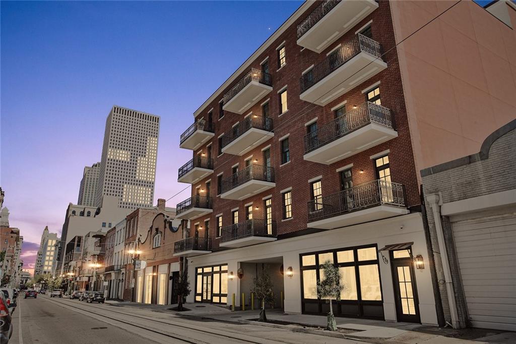 731 St Charles Avenue #402, New Orleans, Louisiana image 17