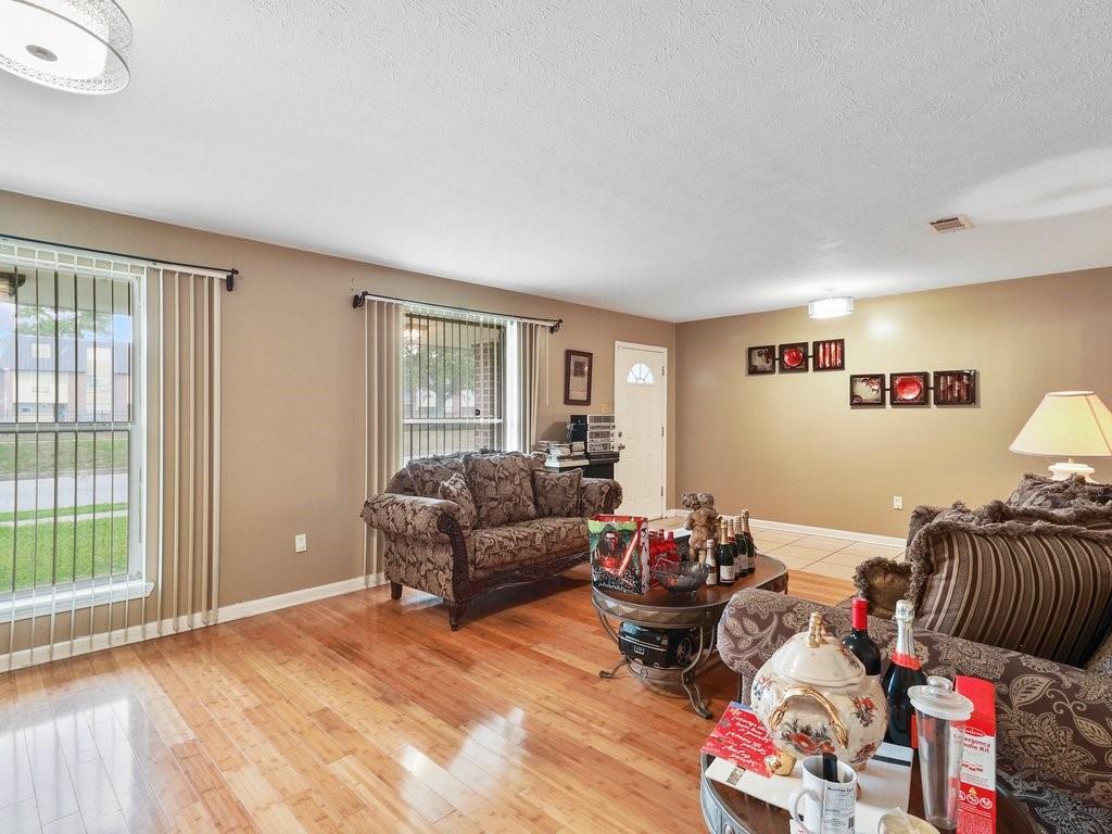 6931 Morrison Road, New Orleans, Louisiana image 11