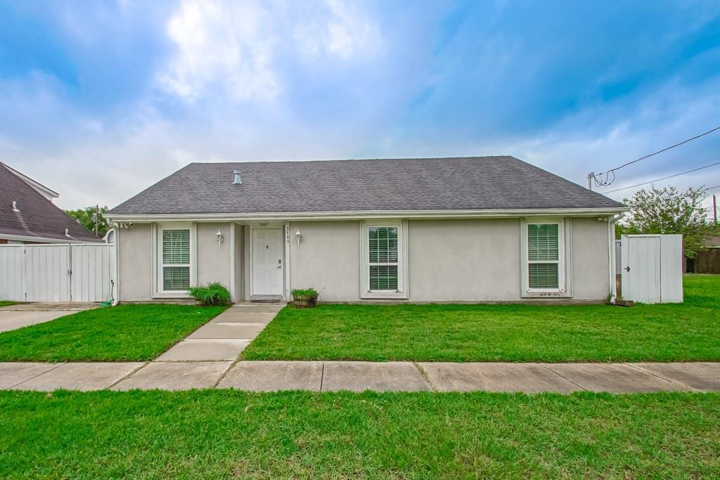 3105 Legend Street, Meraux, Louisiana image 1