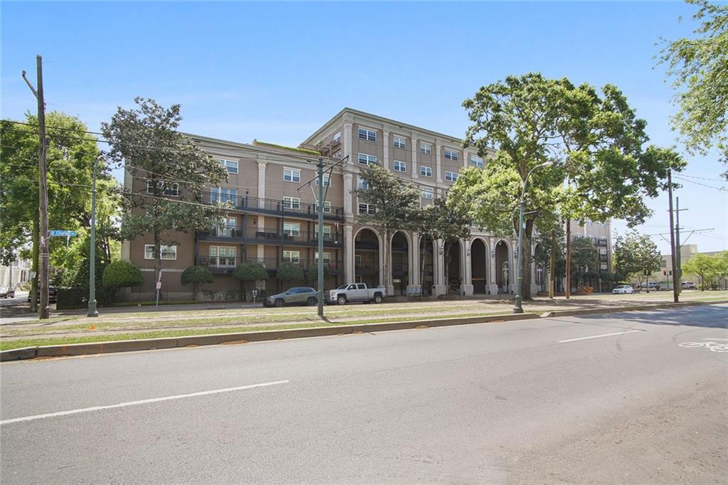 1750 St Charles Avenue #624, New Orleans, Louisiana image 2