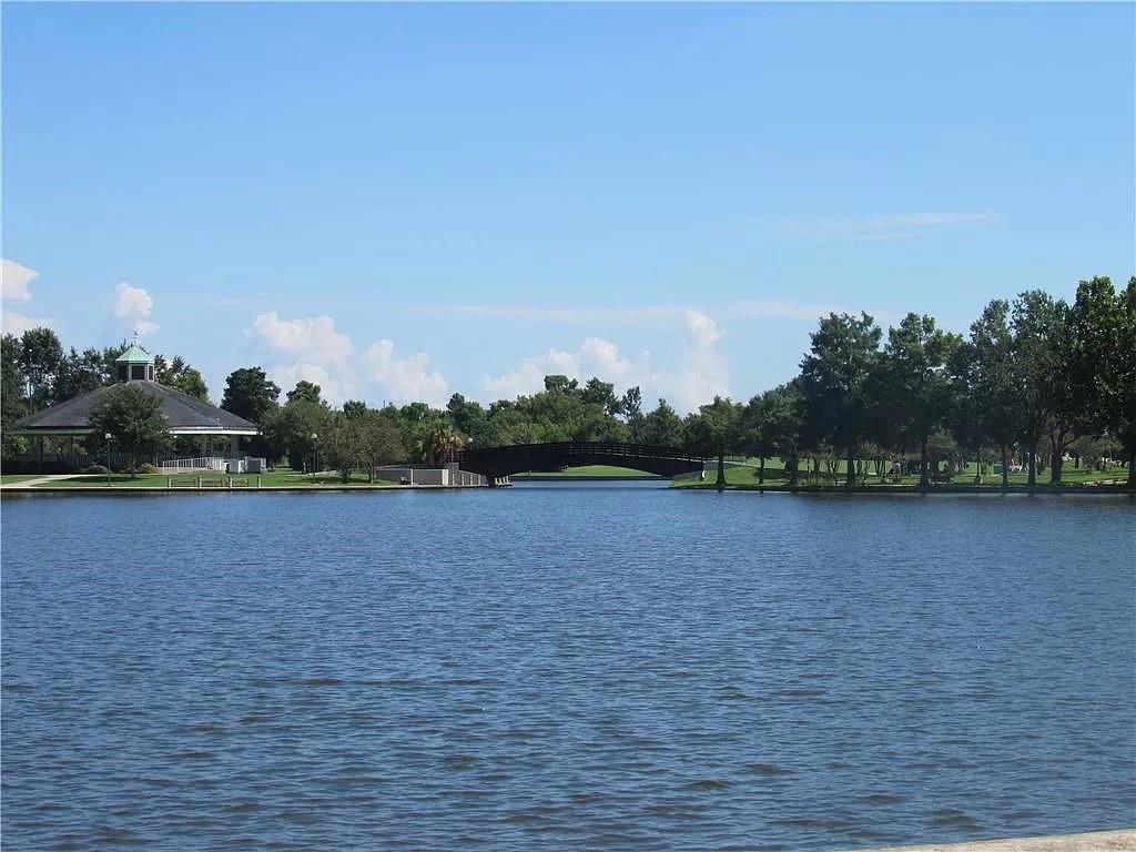 1217 N Starrett Road, Metairie, Louisiana image 22