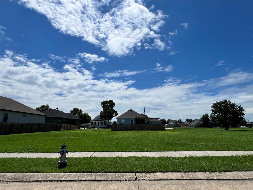 1935 Benjamin Street, Arabi, Louisiana image 2