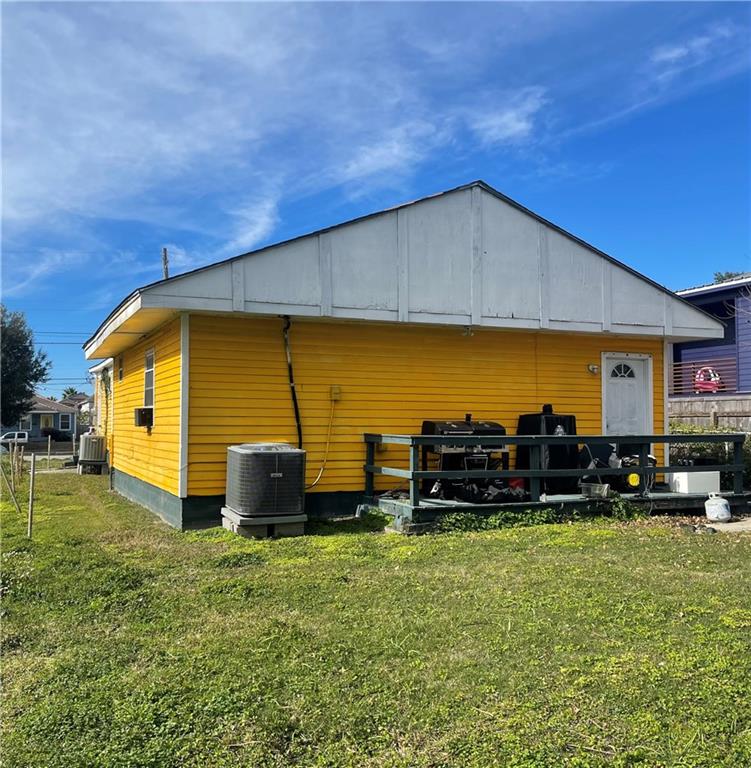 5729 St Anthony Avenue, New Orleans, Louisiana image 15
