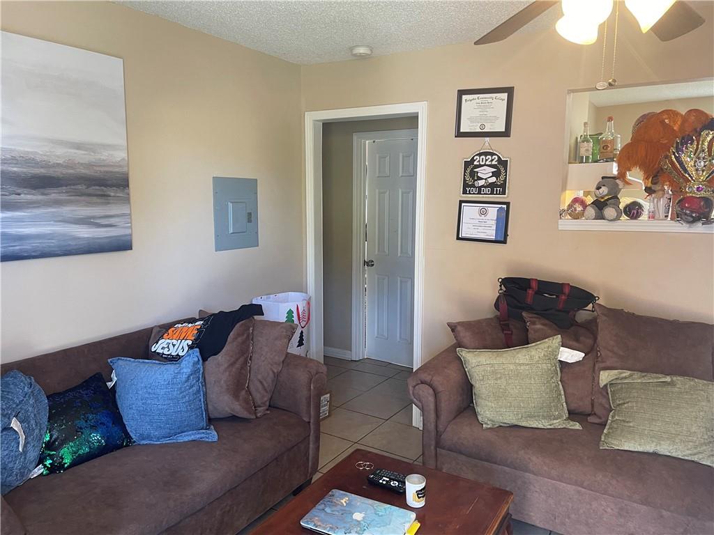 5729 St Anthony Avenue, New Orleans, Louisiana image 3