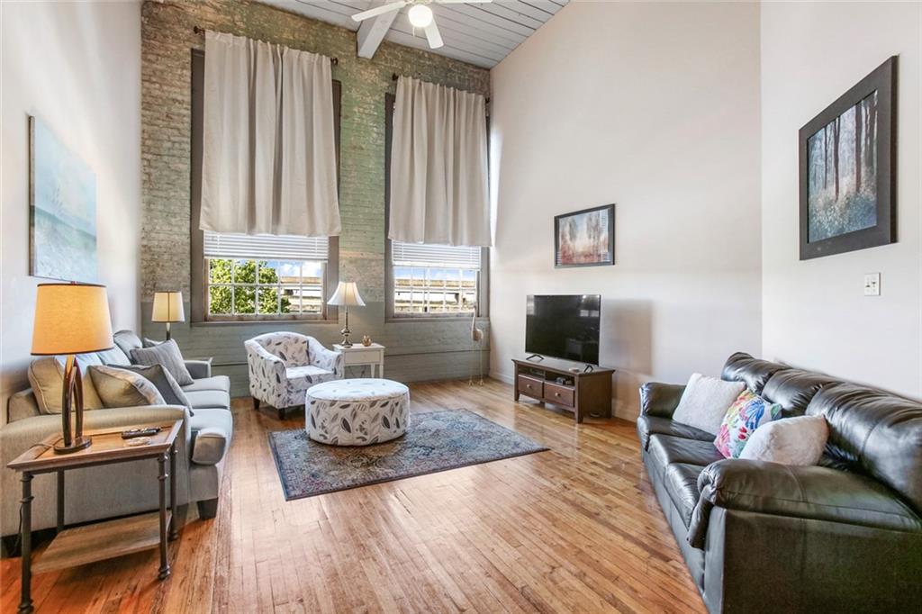 920 Poeyfarre Street #409, New Orleans, Louisiana image 2