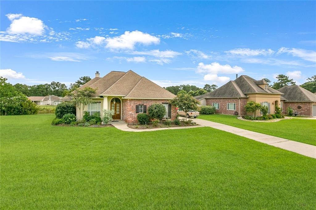 1100 Forest Ridge Loop, Pearl River, Louisiana image 1