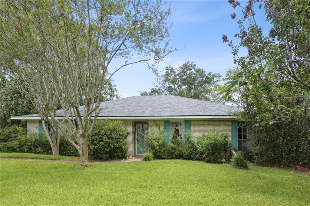 739 Daventry Drive, Baton Rouge, Louisiana image 2