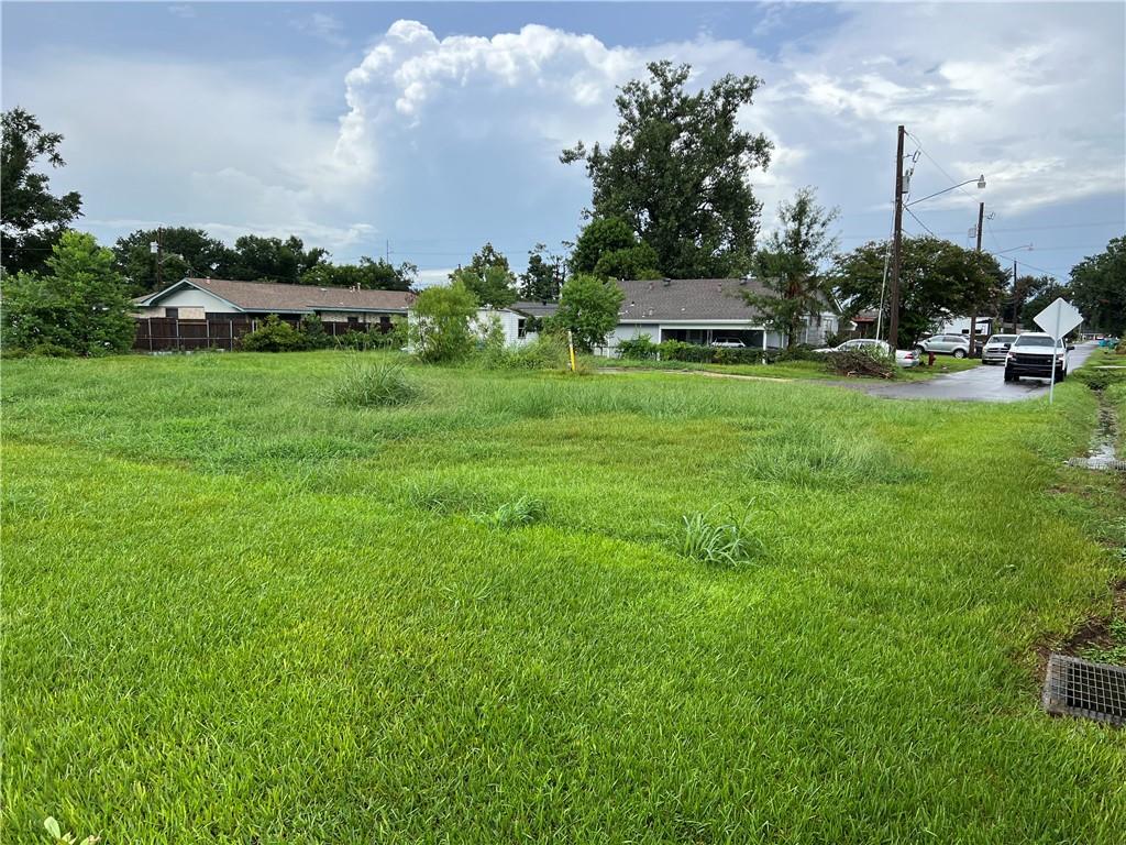 11 Clayton Drive, Norco, Louisiana image 2