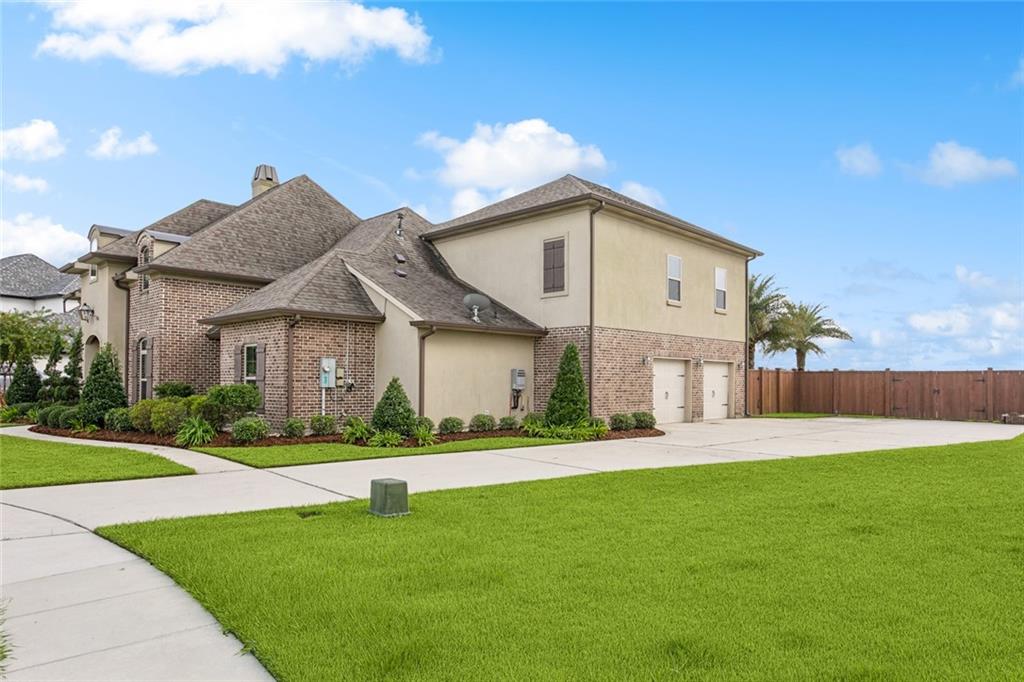 125 Lac Sauvage Drive, Luling, Louisiana image 2