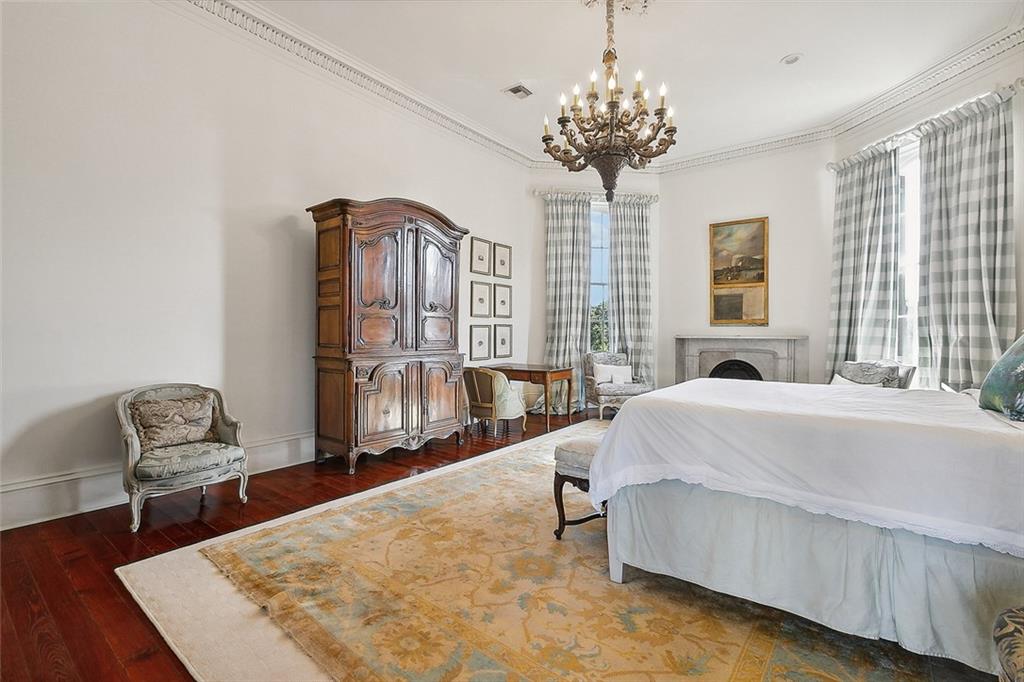 2027 Carondelet Street, New Orleans, Louisiana image 20