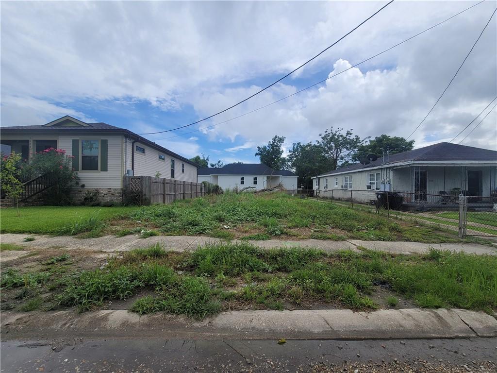 1272 Milton Street, New Orleans, Louisiana image 2