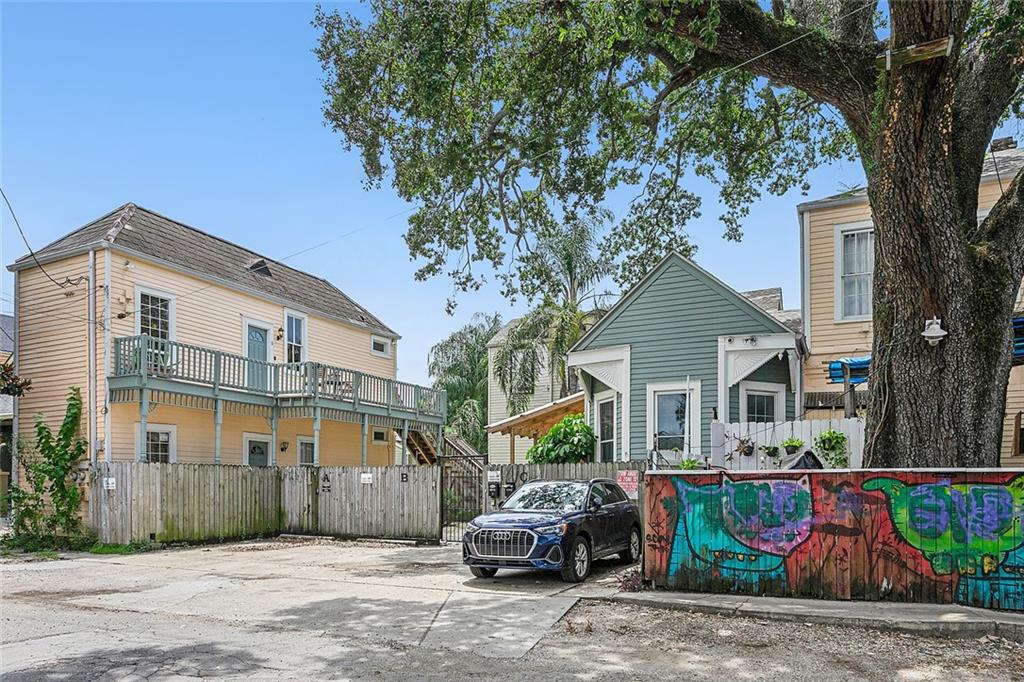 4802 Magazine Street #5, New Orleans, Louisiana image 2