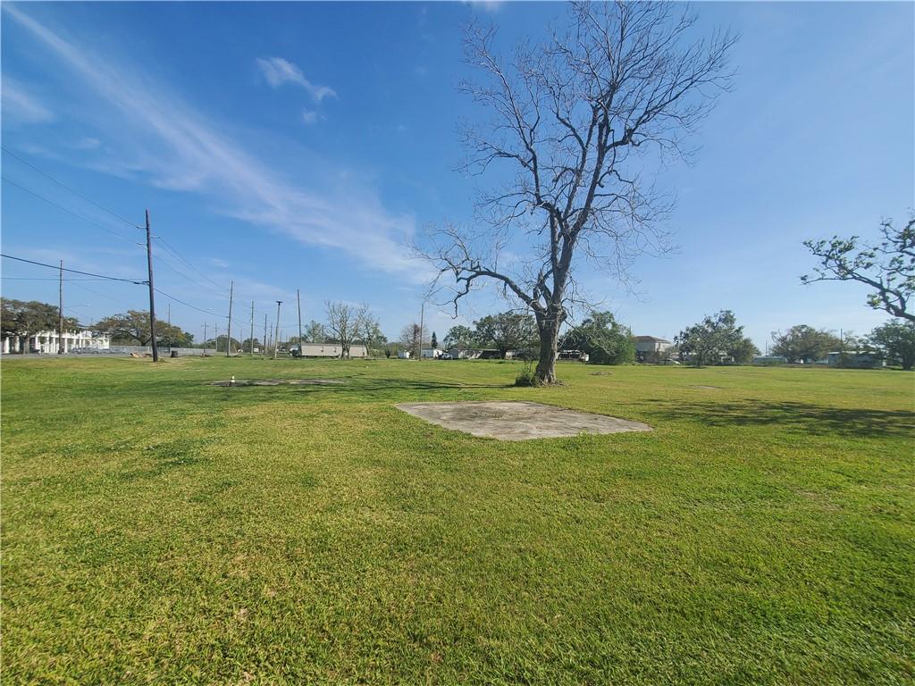 105 Anna Mina Drive, Buras, Louisiana image 2