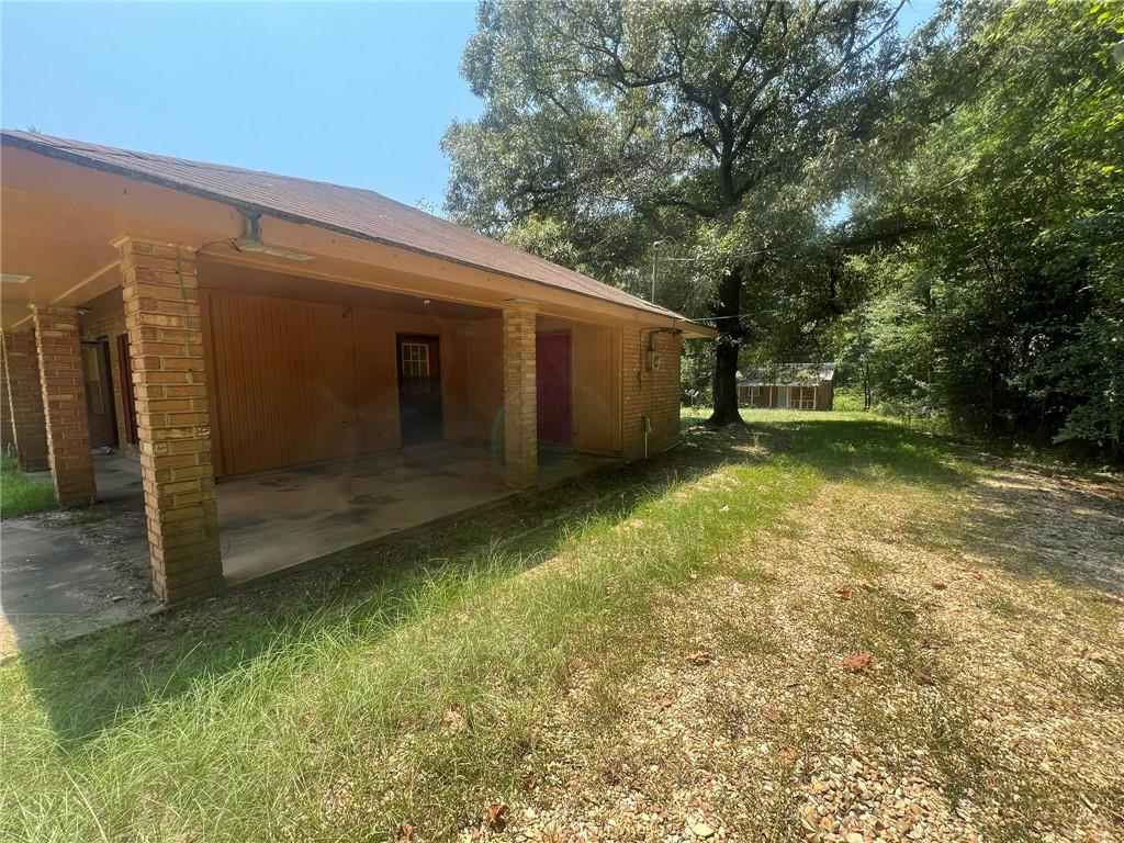 82 Leon Brown Lane, Greensburg, Louisiana image 3