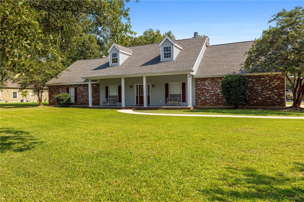 13054 Dale Drive, Ponchatoula, Louisiana image 1