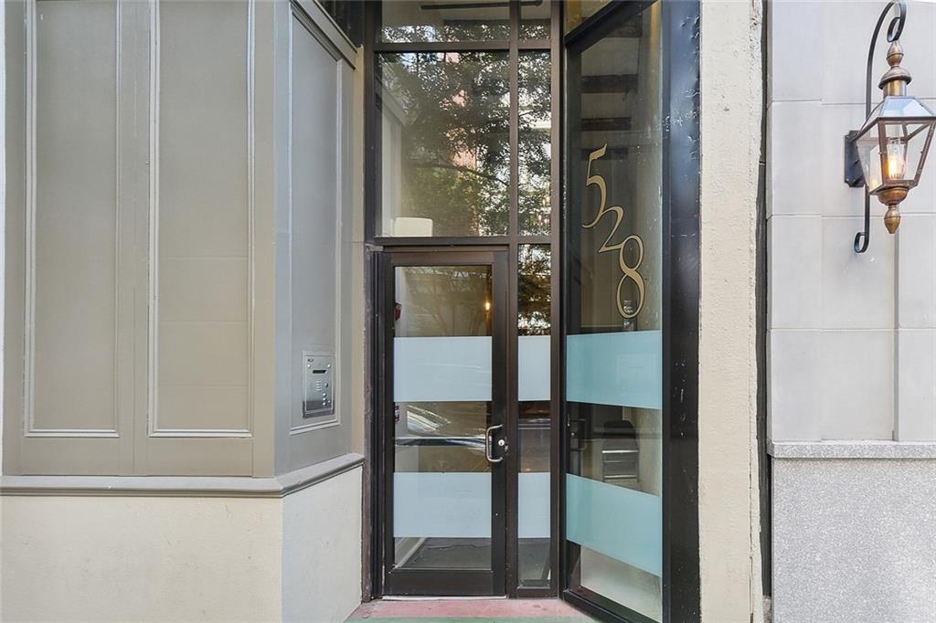 528 Baronne Street #504, New Orleans, Louisiana image 1