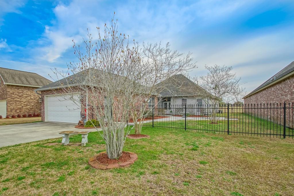 5185 Courtyard Drive, Gonzales, Louisiana image 3