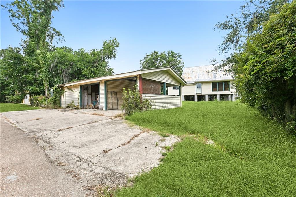 406 Covington Street, Madisonville, Louisiana image 19