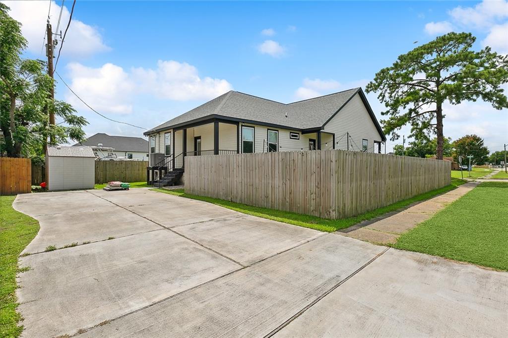 229 Jaguar Drive, Arabi, Louisiana image 3