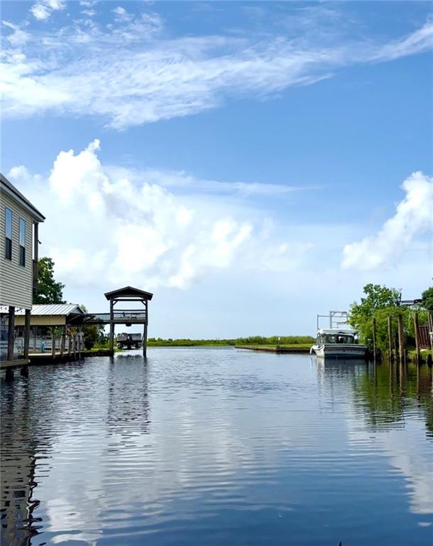 Mandane Drive, Lacombe, Louisiana image 10